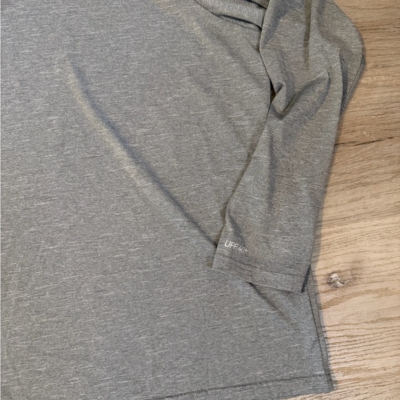 Nike Hydroguard Dri-FIT Long Sleeve Swim Shirt size large - Picture 4 of 6